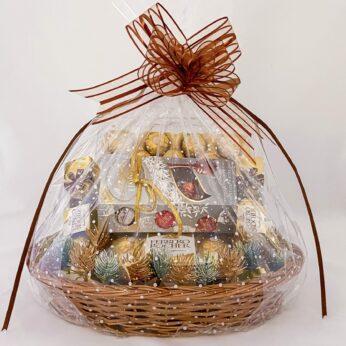 Flavorful fathers day gift baskets with delicious Ferrero chocolate , Lindor Chocolates and much more