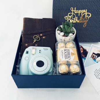 Here is some premium birthday gifts for best friend boy with Vintage Journal Diary and Camera and a sweet greetings.