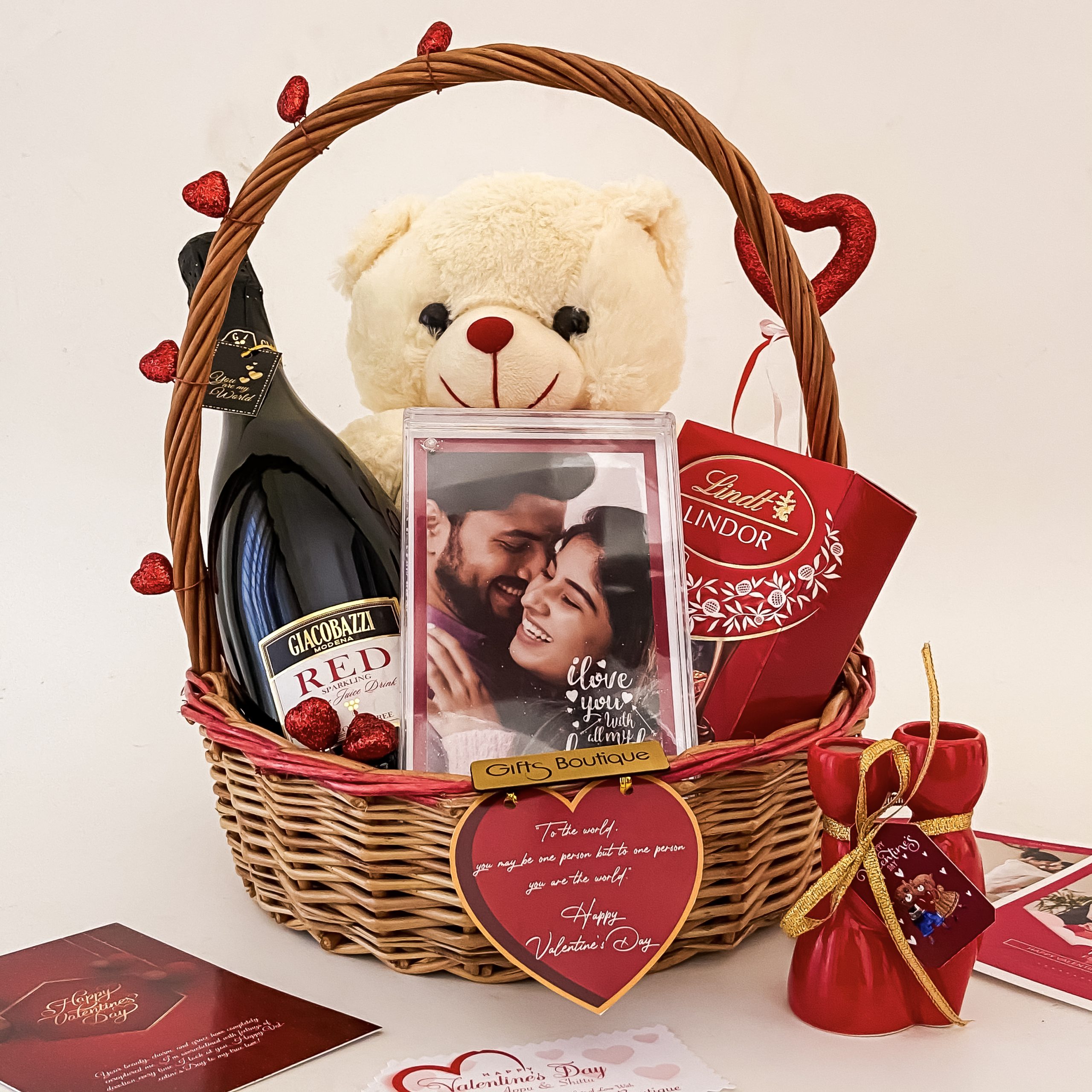 Midiron Premium Handmade Chocolate Gift Box| Romantic Gifts Hamper for Love  Ones |Birthday Gift for Wife/Girlfriend/Boyfriend/Husband| Happy Birthday  Chocolate Gift Pack : Amazon.in: Grocery & Gourmet Foods