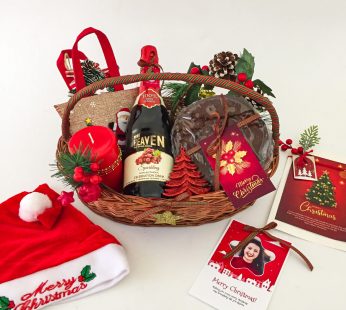 The best secret santa gift ideas with sparkling grape juice, rich plum cake, chocolate bag and may items