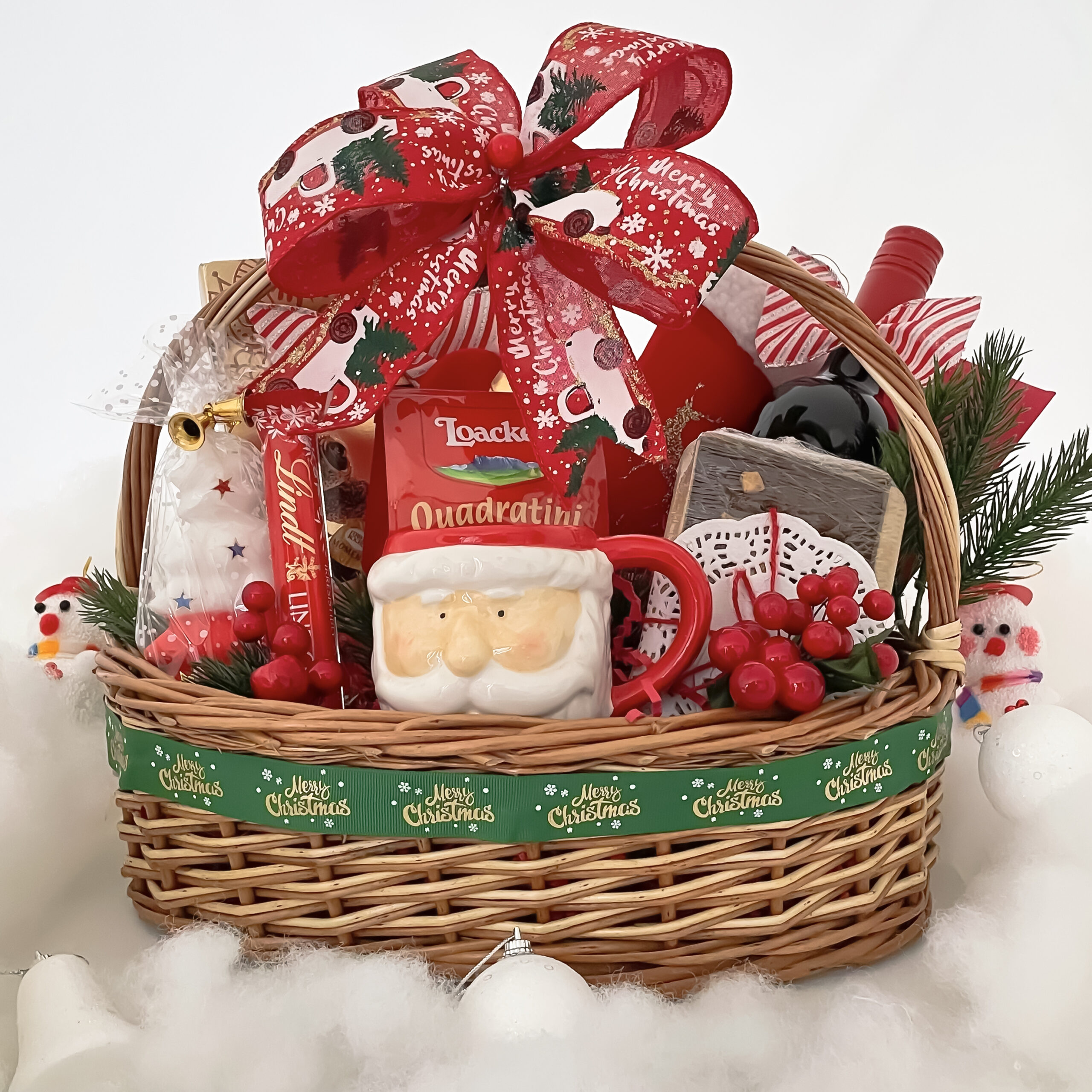 Holly Jolly Wine Gift Basket – Christmas gift baskets – Canada delivery -  BroCrates Canada