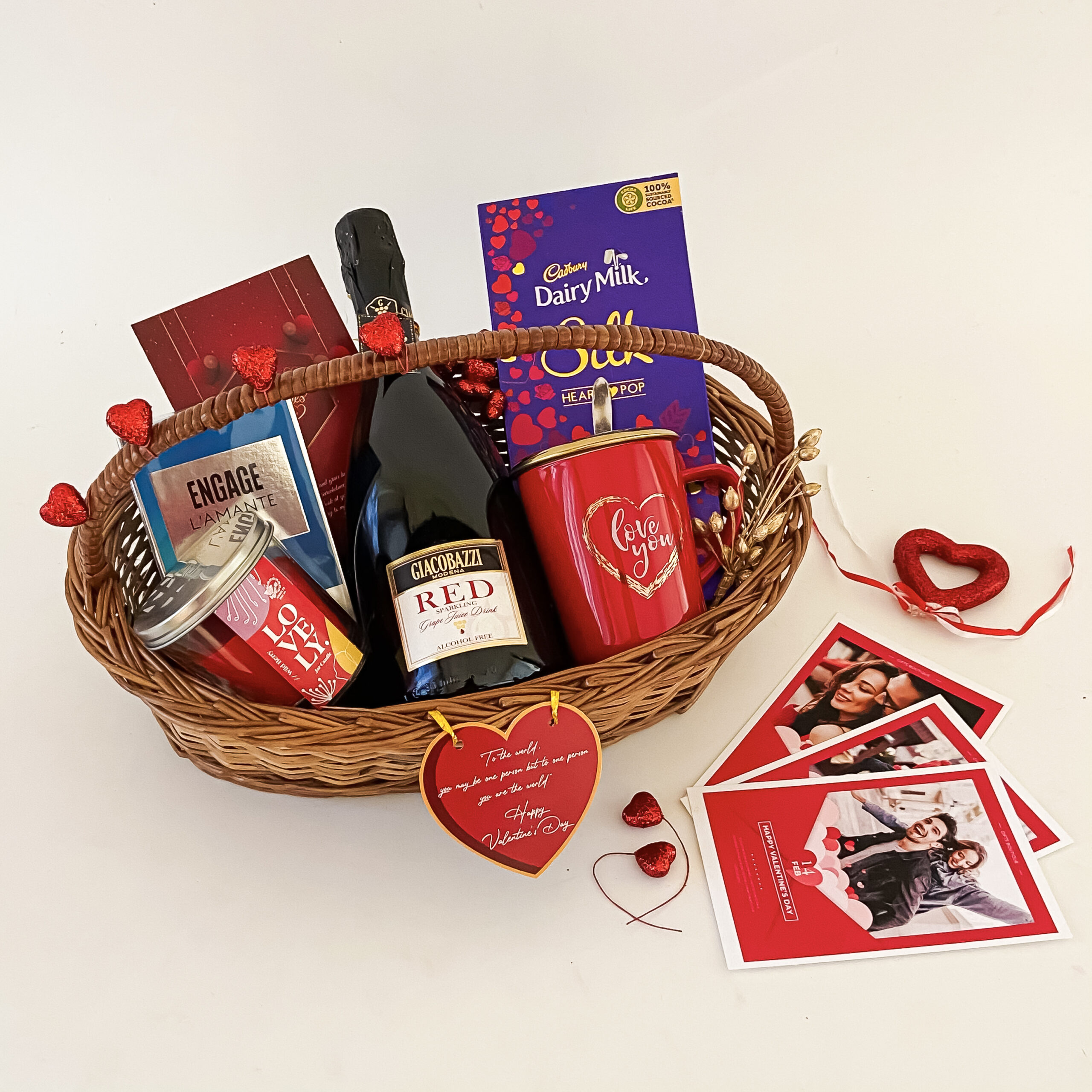 Valentine's Day Deluxe Chocolate Hamper: Gift/Send Valentine's Day Gifts  Online JVS1273714 |IGP.com