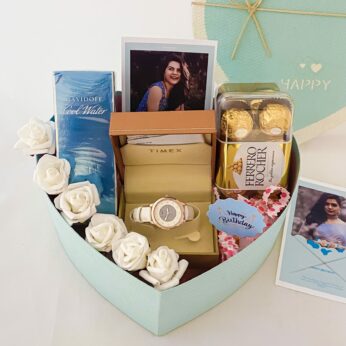 Luxury Birthday gift hamper for her with Premium gifts to impress her love.