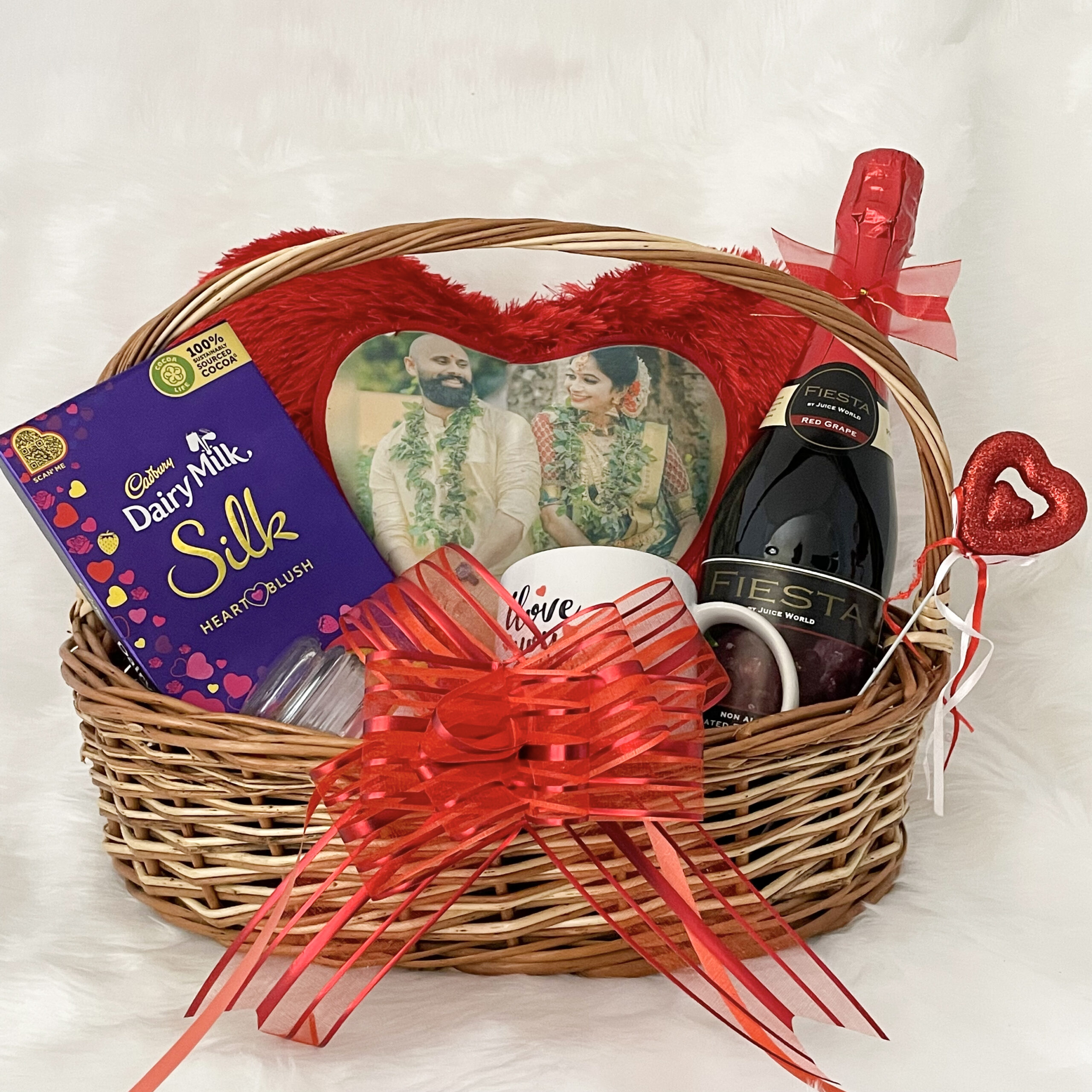 2023 Best Valentines Day Chocolate Gifts Box - Buy Online