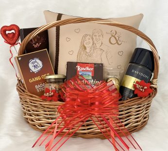 Romantic valentines day gift for him / her With Coffee, Fruit n nut, Almond bottle, Locker espresso, chocolates and cards