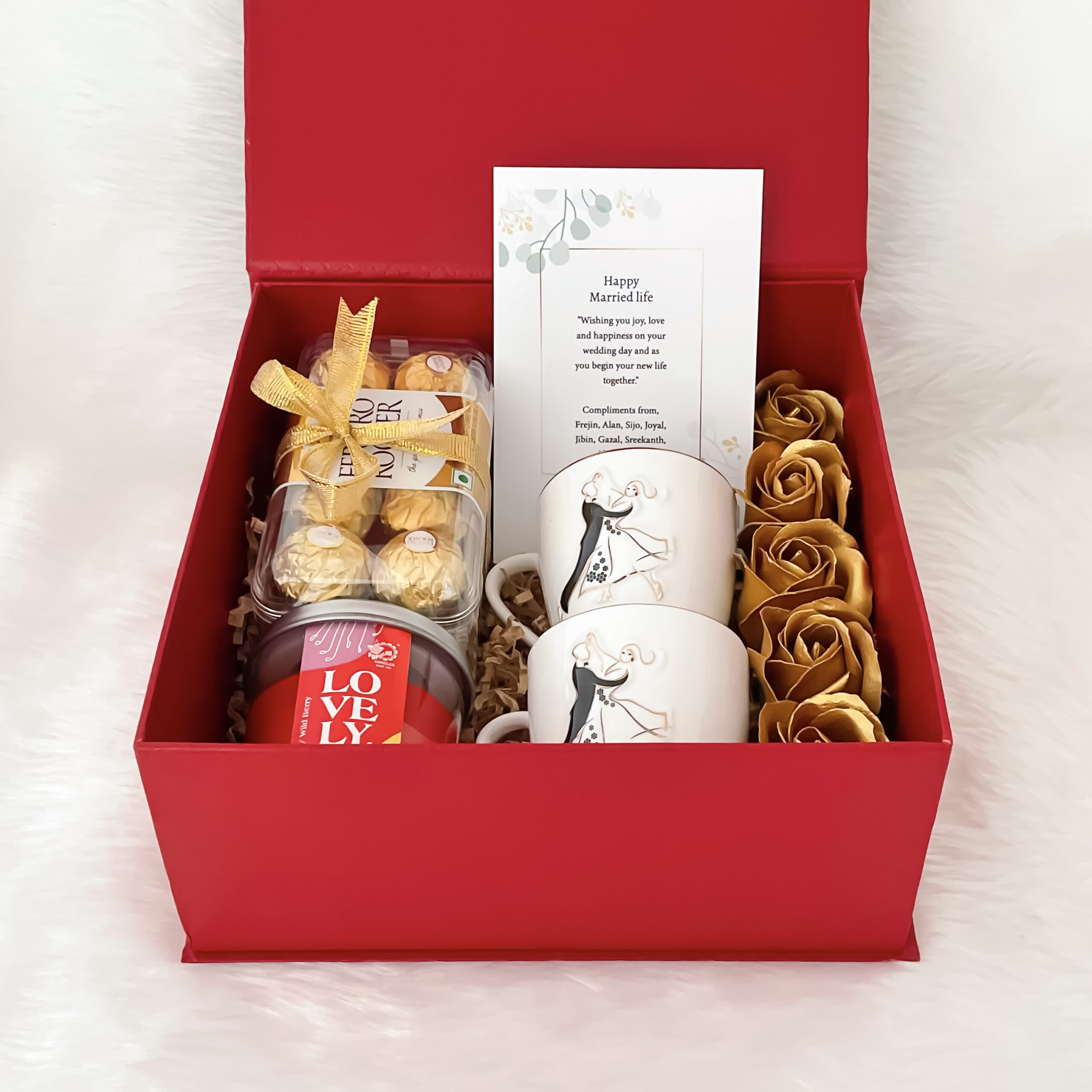 Gift Hamper for Married Friends – Between Boxes Gifts-hangkhonggiare.com.vn