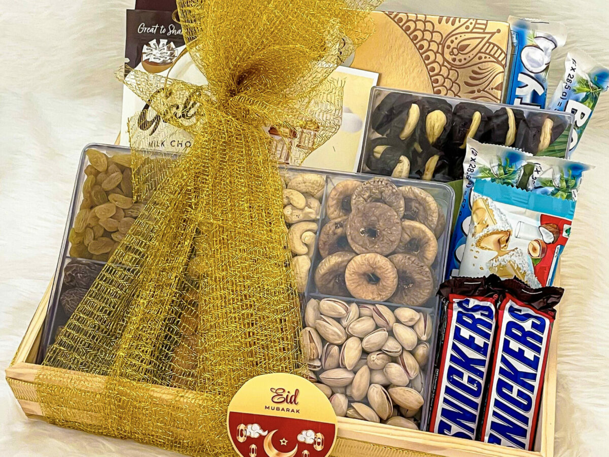 eid gift pack | Eid gifts, Gifts, Eid
