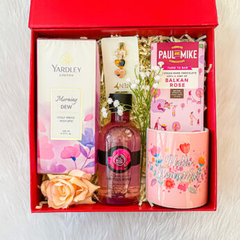Amazing Love Anniversary gift for girlfriend with perfume, chocolates & more
