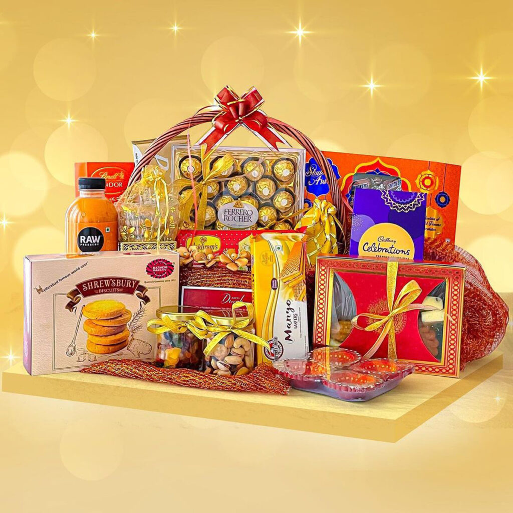 Oasis Baklawa Luxury Gifts Hamper & Basket for Diwali Gifting, Festival  Gifting, Corporate Gifting & Wedding Gifts (The Bliss with 15 Pcs Assorted  Baklawa & 3 Roasted Almond, Cashew & Dragees) :