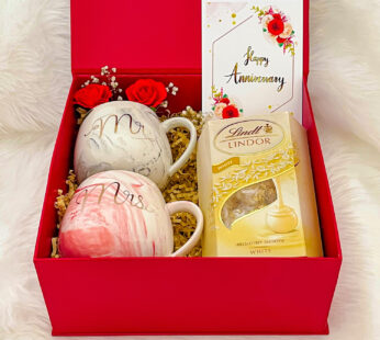 Best Anniversary Gift for Parents with favorite Couple mug Lindt Lindor white chocolate, Greeting card