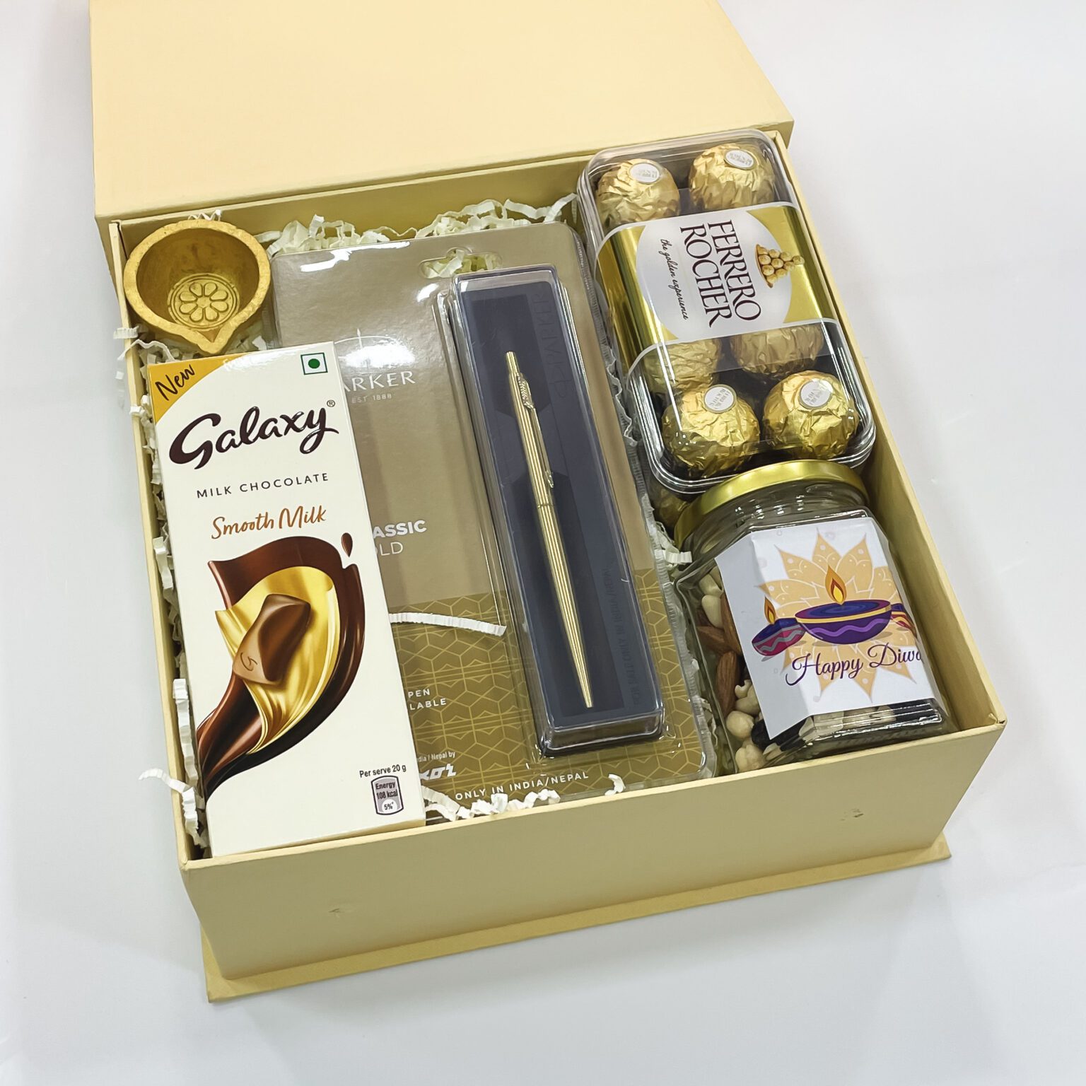 Shop Best Diwali Gifts For Corporates Hampers | Angroos