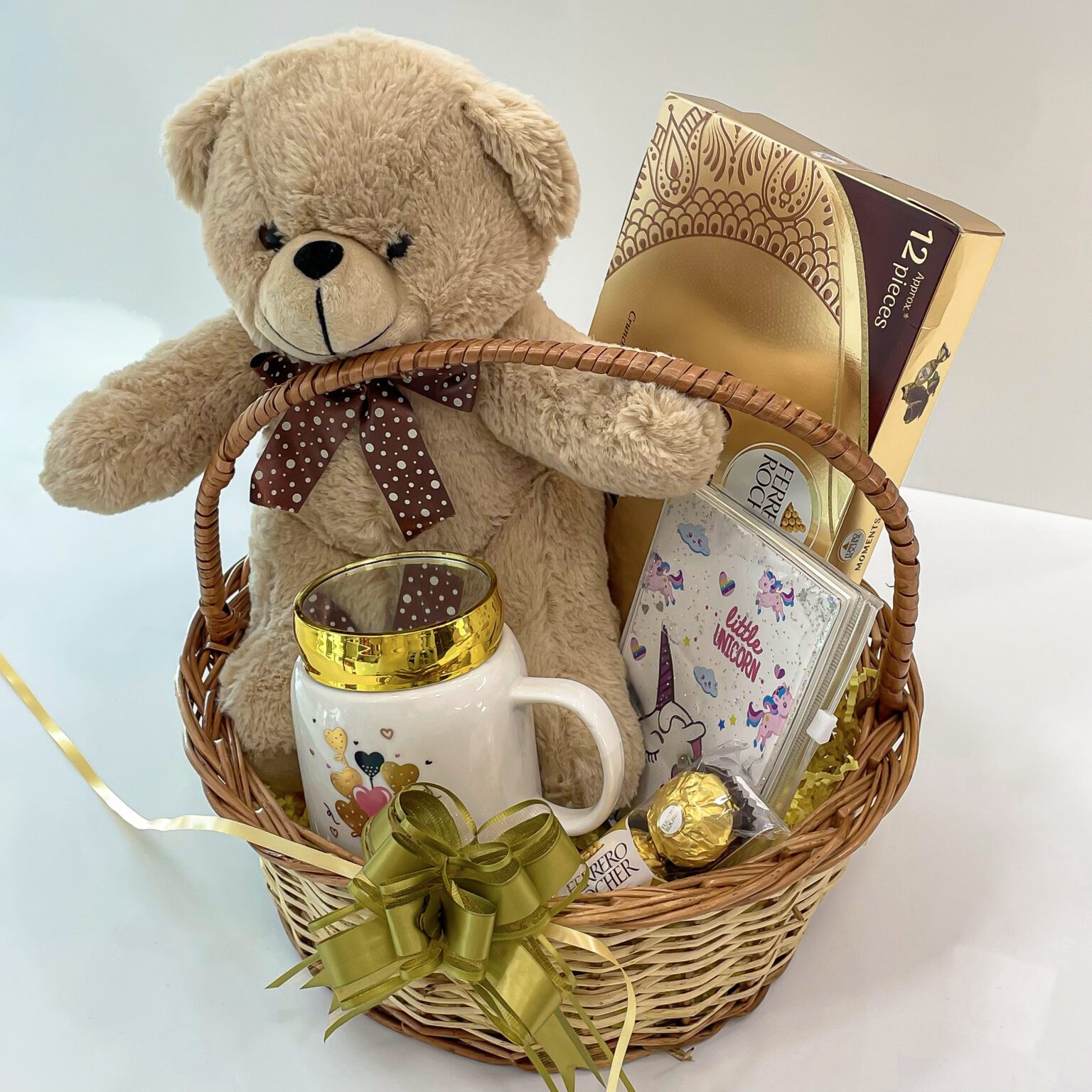 Browse Birthday Gift Hampers For Her | Angroos