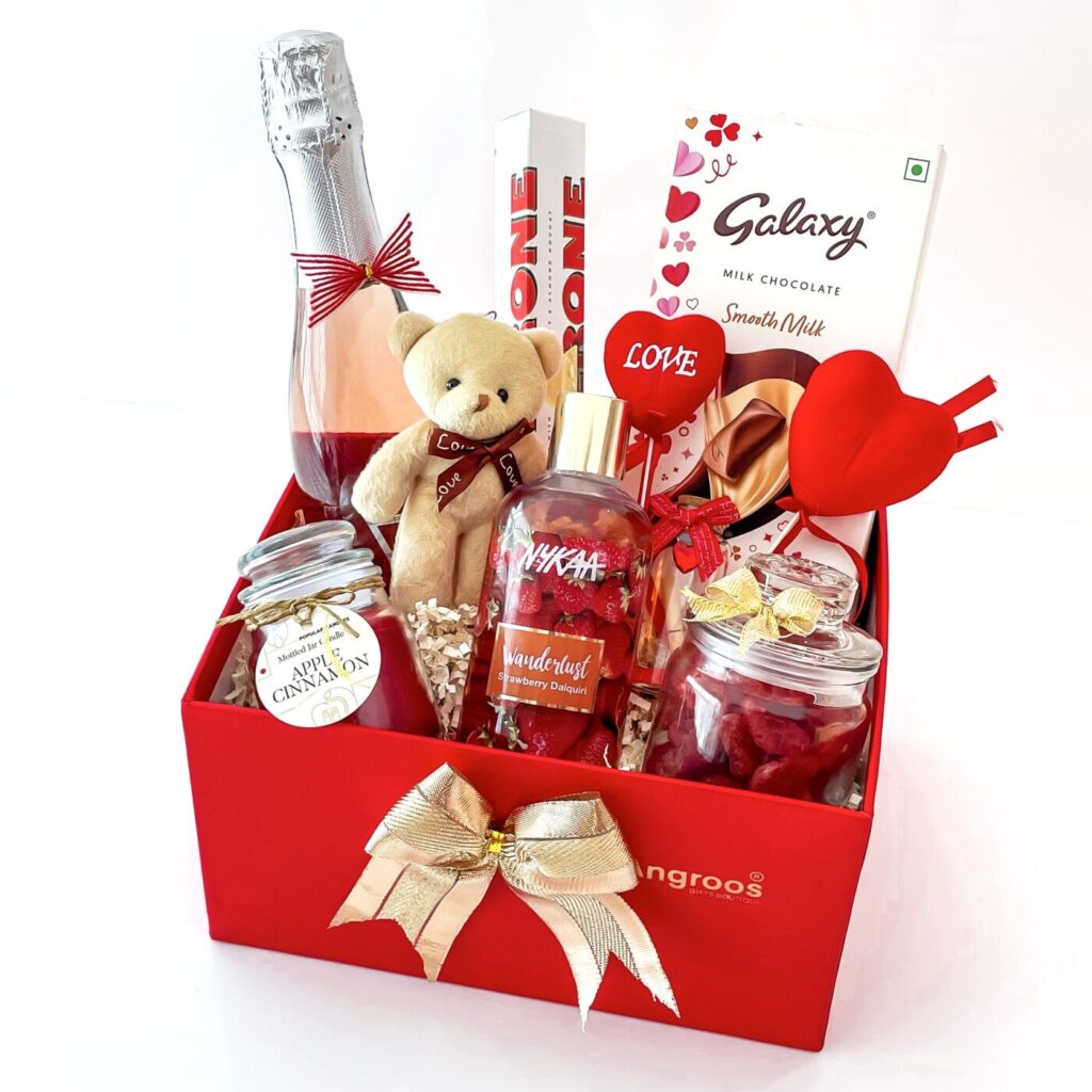 buy-cute-valentines-day-hamper-angroos