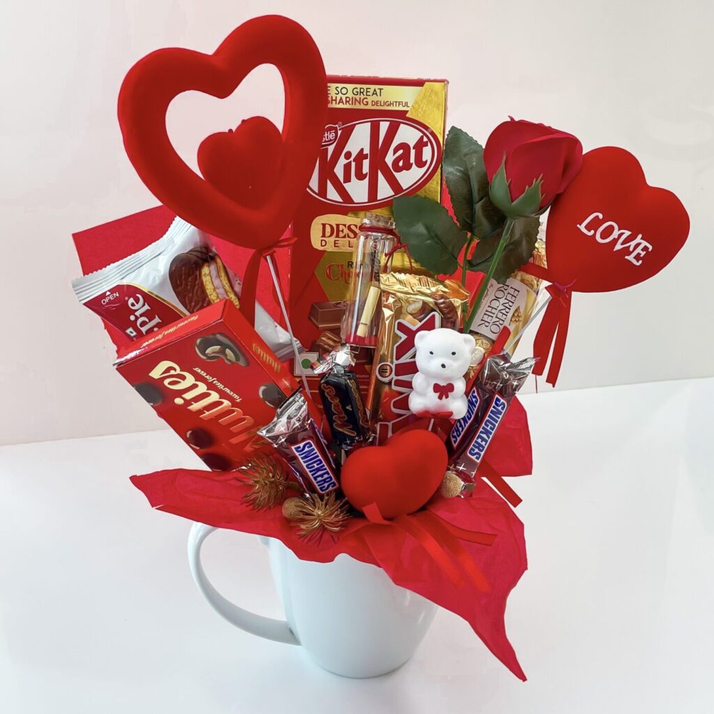 Buy/Send Valentines Day Special Gifts | Angroos