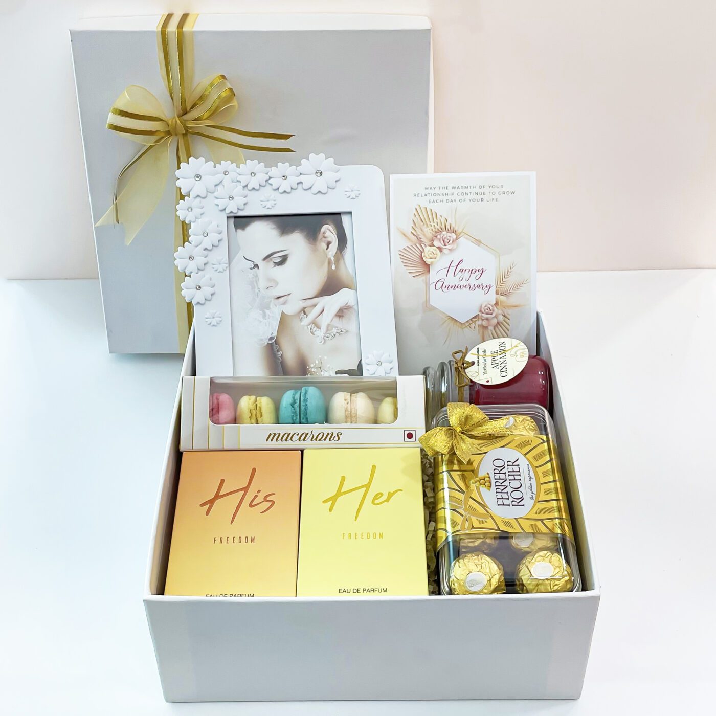 Online Anniversary Gifts | Wedding Anniversary Gift Ideas by FlowerAura-cheohanoi.vn