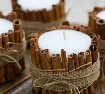 mesmerizing wedding return gifts with cinnamon-scented candles (H 8cm, W 7 cm) x 50 pcs