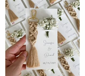 Beautiful dried flower card with macrame keychain for wedding return gift (50 pcs)