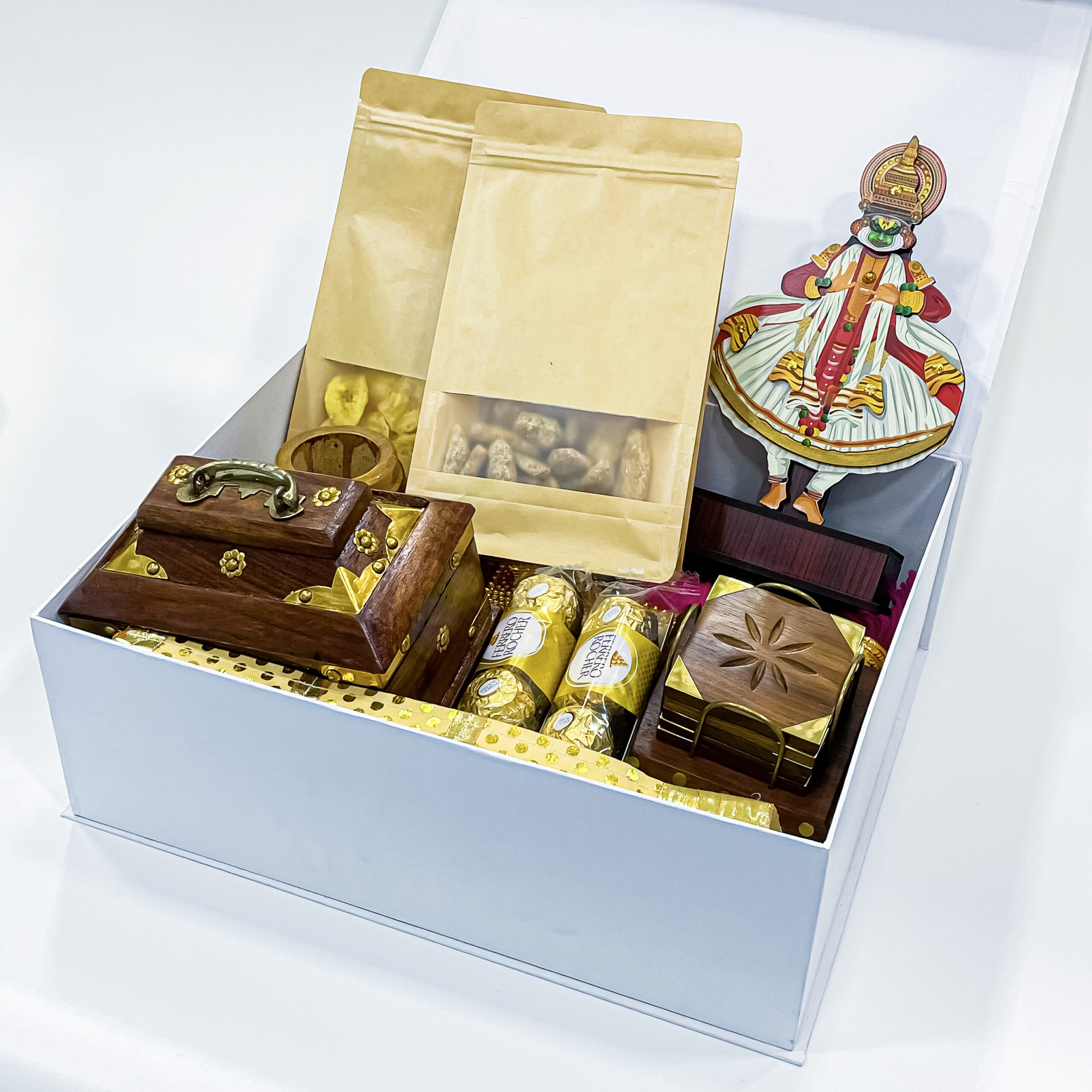 Bridesmaid Saree Box – Between Boxes Gifts