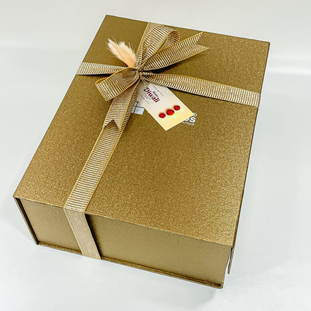 Discover The Perfect Diwali Gift Box Online - Angroos