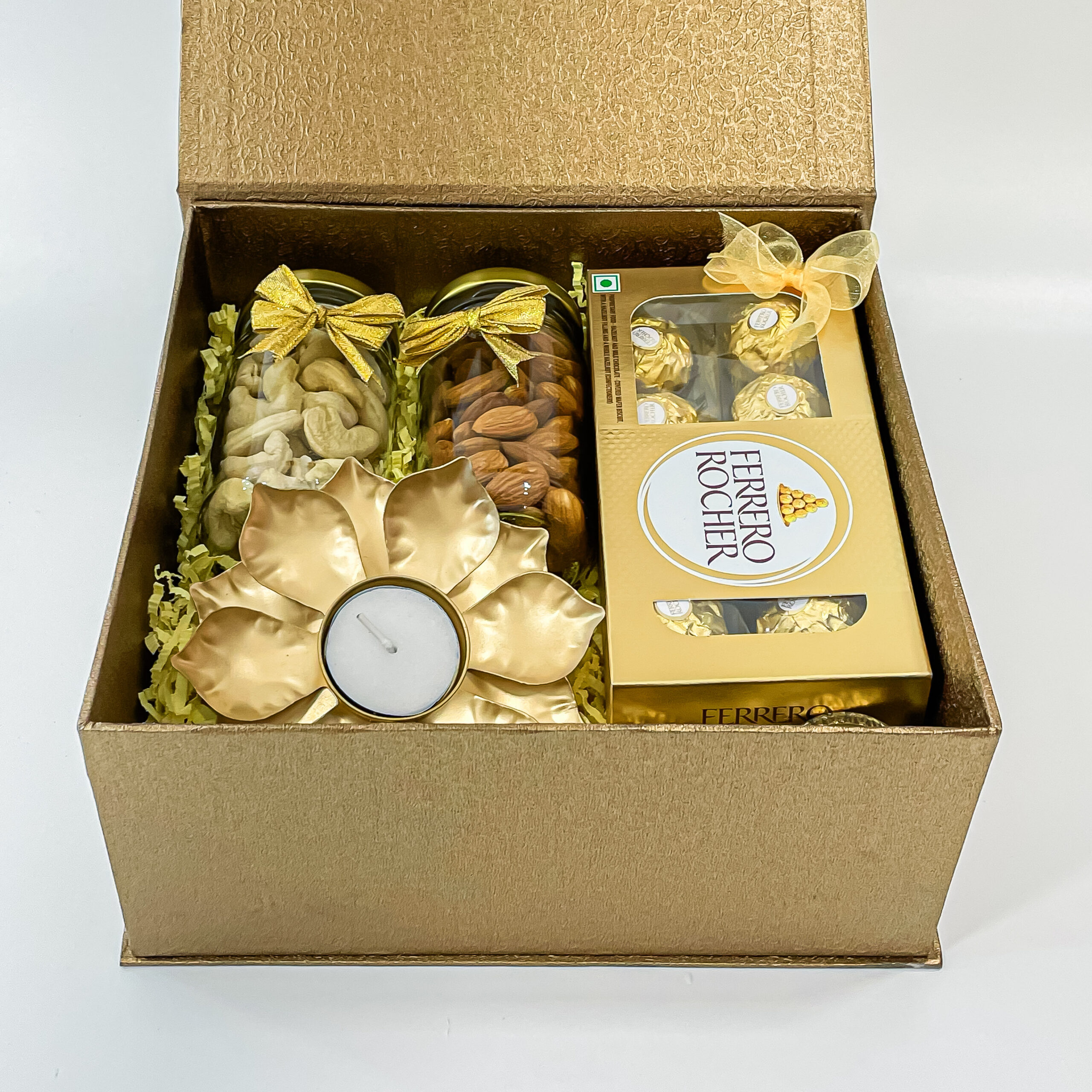 Ferrero Collection Chocolate Hamper Gift Box | D-NMart