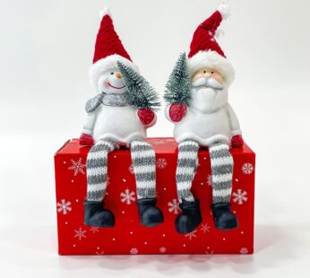 Wondrous sitting Santa Claus and snowman dolls for your Christmas decorations