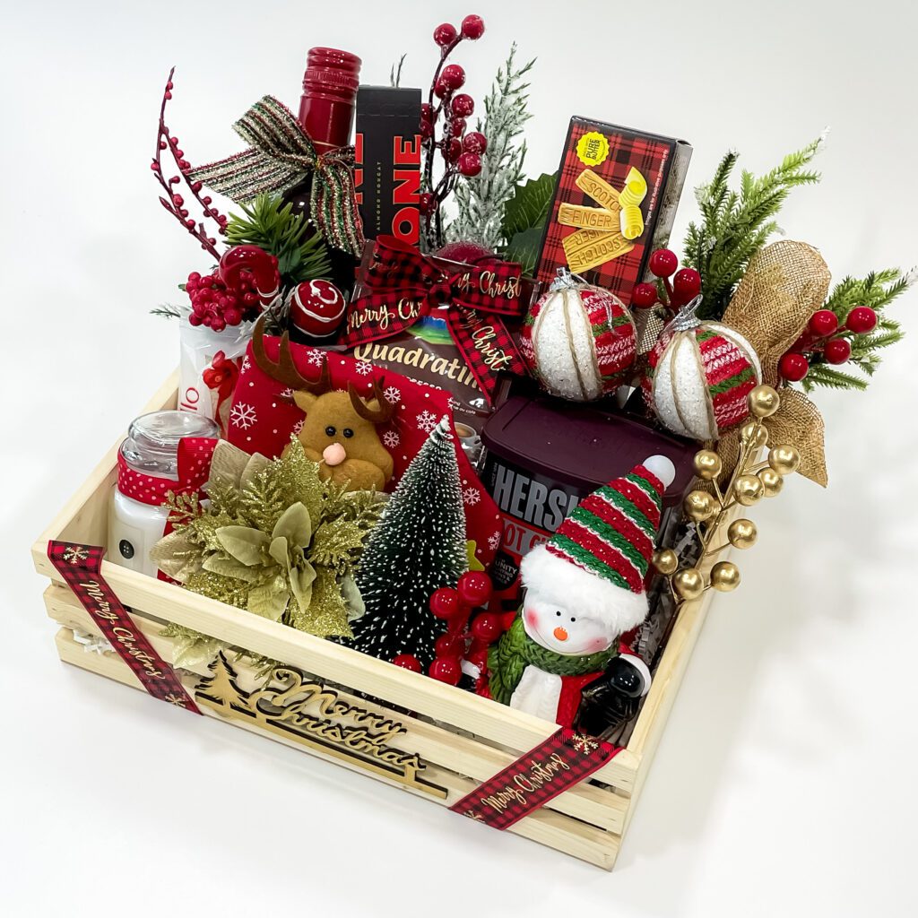 Buy Cute Christmas Gift Hampers | Christmas Gift Boxes 2023