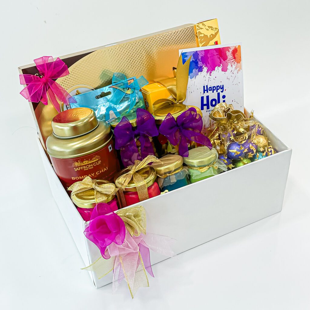 holi gift hampers