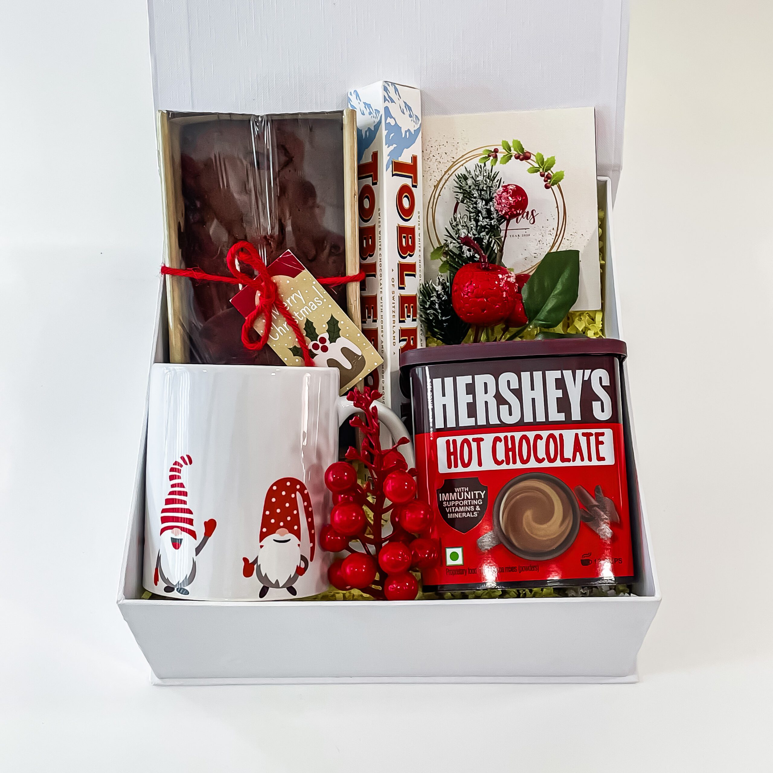 Premium Photo | Swiss chocolates in gift box various luxury pralines made  of dark and milk organic chocolate in choc...