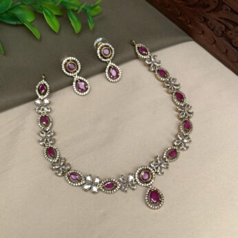 Gemstone Necklace and Earring Set – Timeless Elegance for Any Occasion