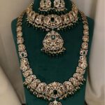 Traditional Wedding Jewelry Set