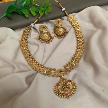 Divine Ganesha Necklace Set