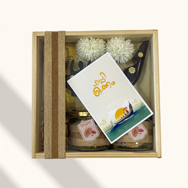 Onam Gift Hamper with Wooden Box